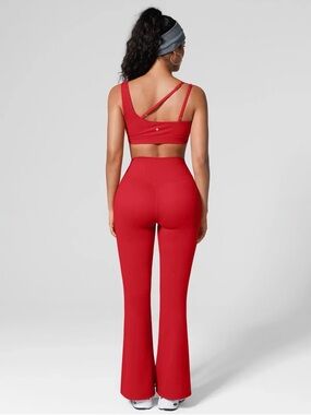 BRXL Popilush High Rise Flared Side Pockets Scrunch Leggings Vibrant Red Large